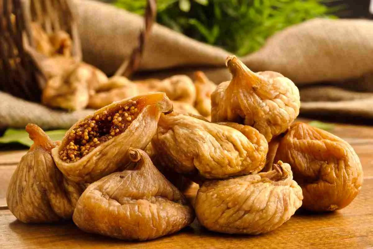تصویر 2 از قیمت انجیر خشک دست چین + خرید باور نکردنی